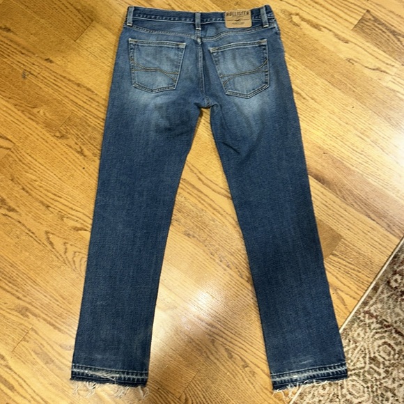 Hollister Jeans Size 30x30 in Slim Straight - Picture 2 of 5